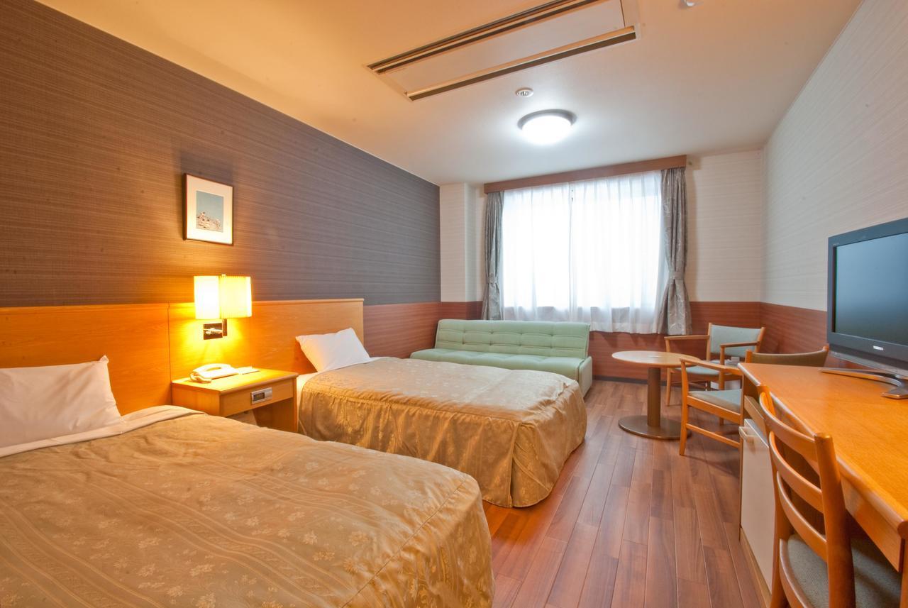 Hotel Familio Minakami Bagian luar foto